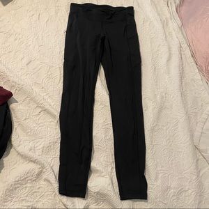 Black lululemon leggings